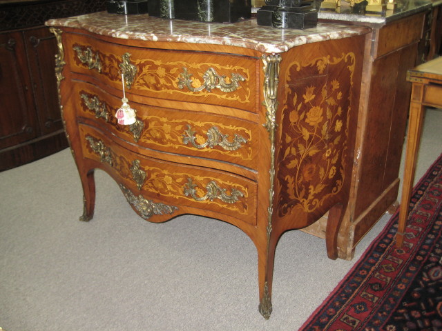 Walnut Commode With Marquetry Inlay