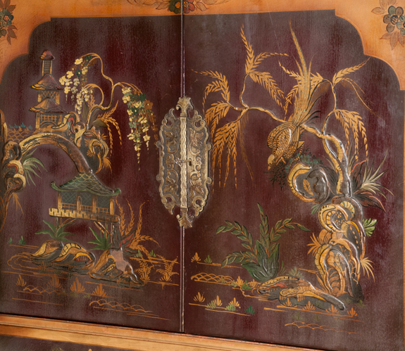 William & Mary Lacquered Coromandel Chinoisserie Cabinet