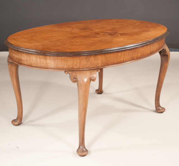 Queen Anne Style Walnut Oval Dining Table