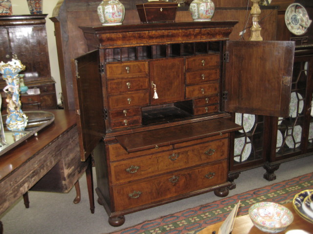 Cabinet On Chest