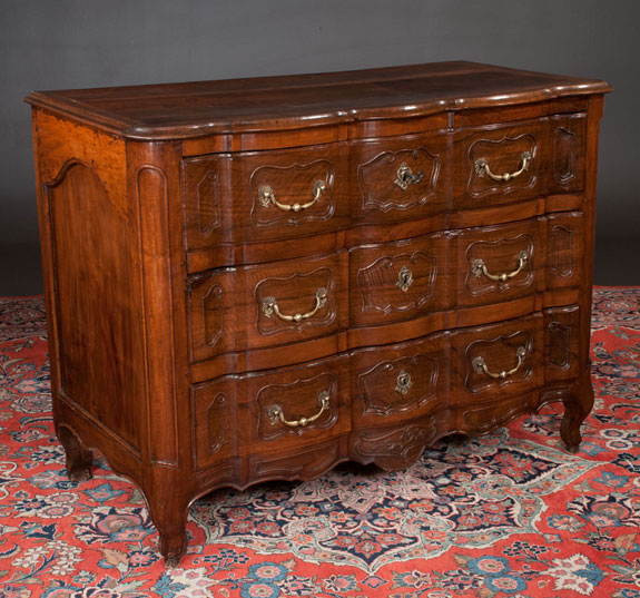Fine 18th Century Country French Walnut Commode