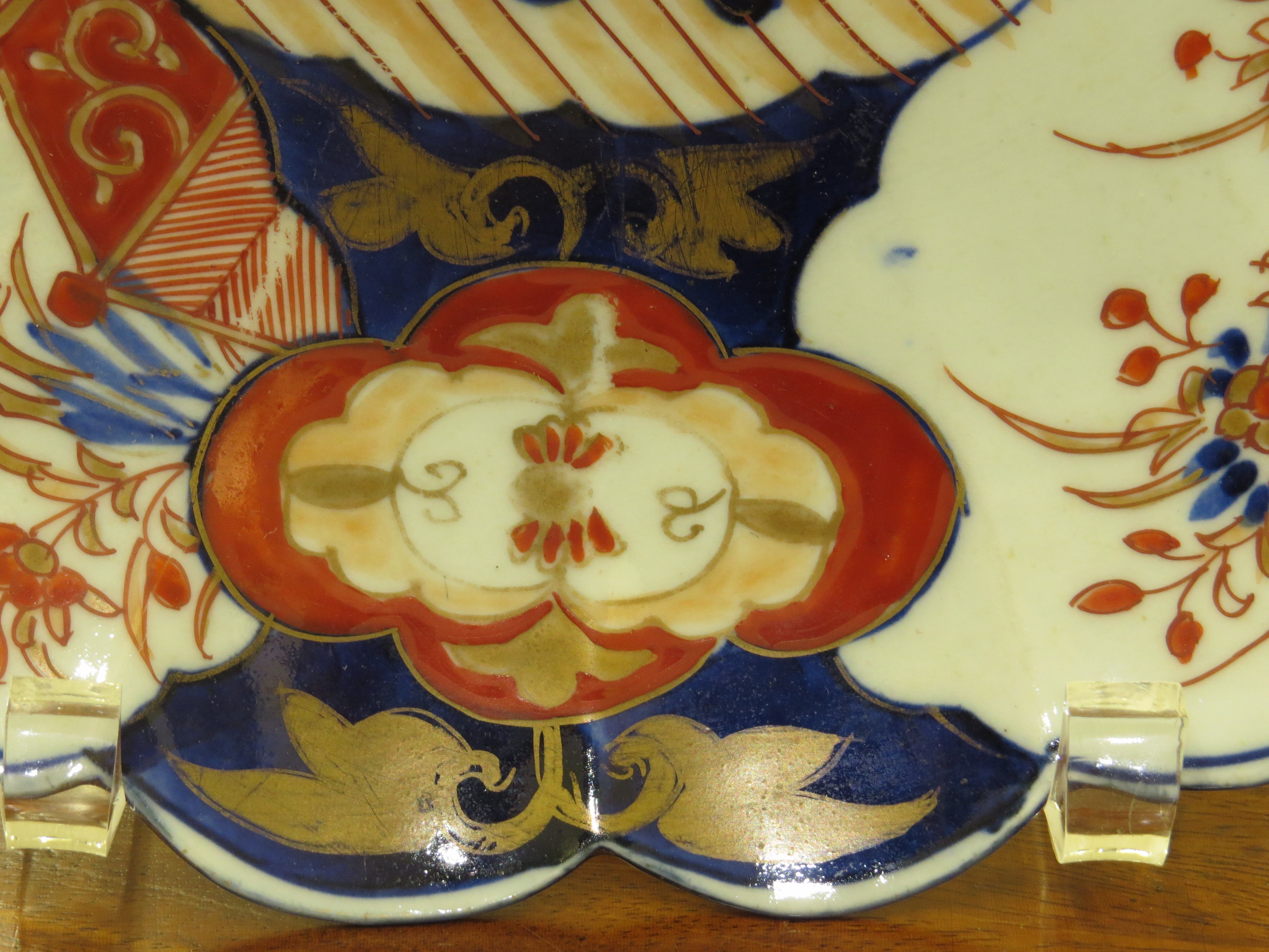 Japanese Imari Charger with Scalloped Edge