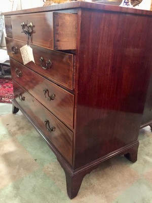 English Chippendale Mahogany Chest